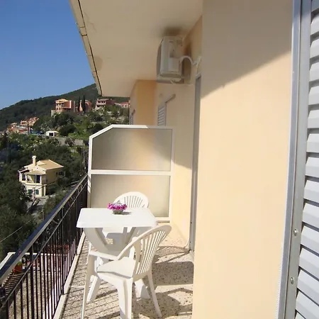 Fantasia アパート *