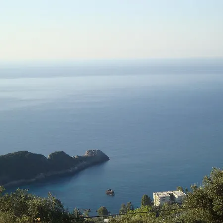 Fantasia 公寓 Lákones